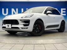 2016 Porsche Macan