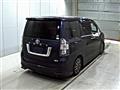 2007 Toyota Voxy
