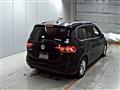 2017 Volkswagen Golf Touran