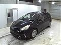 2013 Toyota PRIUS α