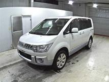 2009 Mitsubishi Delica D5
