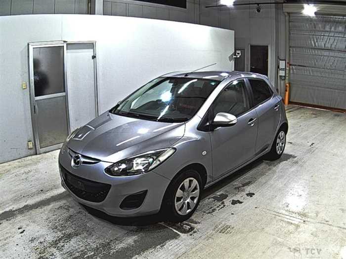 2013 Mazda Demio