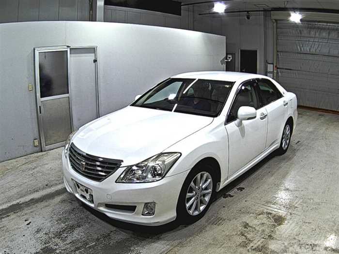 2009 Toyota Crown