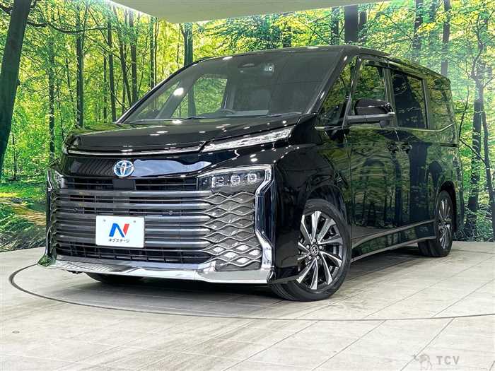 2022 Toyota Voxy