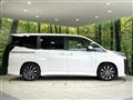 2022 Toyota Voxy