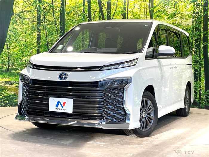 2023 Toyota Voxy