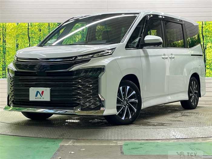 2023 Toyota Voxy