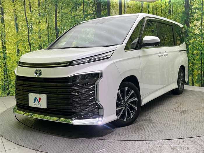 2023 Toyota Voxy