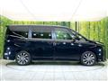 2025 Toyota Voxy