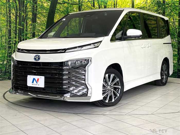 2025 Toyota Voxy