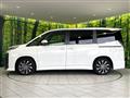 2025 Toyota Voxy