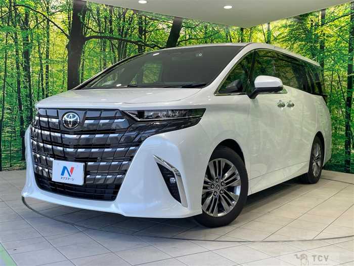 2023 Toyota Alphard Hybrid