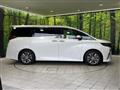 2024 Toyota Alphard Hybrid