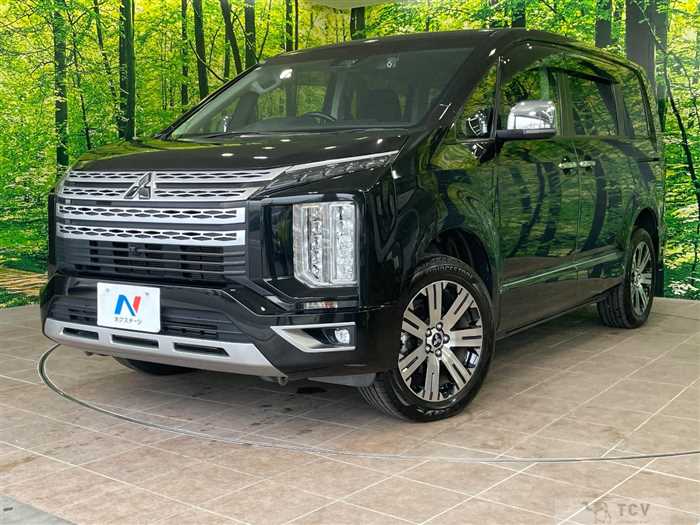 2022 Mitsubishi Delica D5