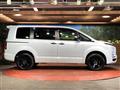 2025 Mitsubishi Delica D5