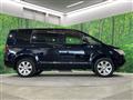 2011 Mitsubishi Delica D5