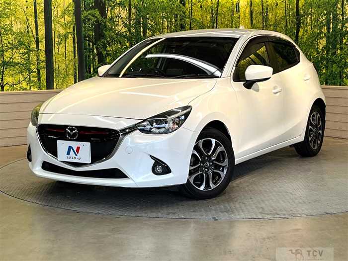 2015 Mazda Demio