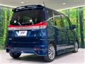 2011 Mitsubishi Delica D2