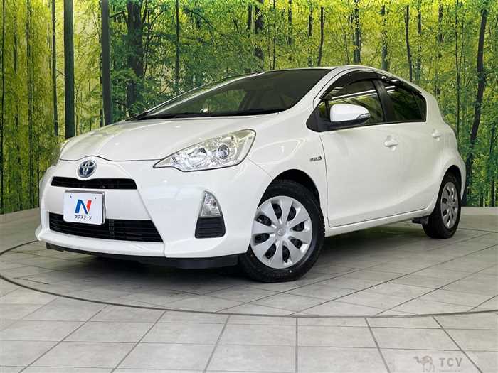 2012 Toyota AQUA