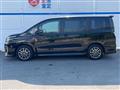 2014 Toyota Voxy