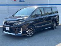 2014 Toyota Voxy