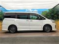 2015 Toyota Voxy