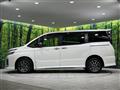 2015 Toyota Voxy