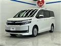 2017 Toyota Voxy