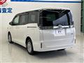 2017 Toyota Voxy