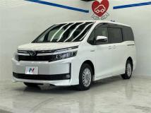 2017 Toyota Voxy