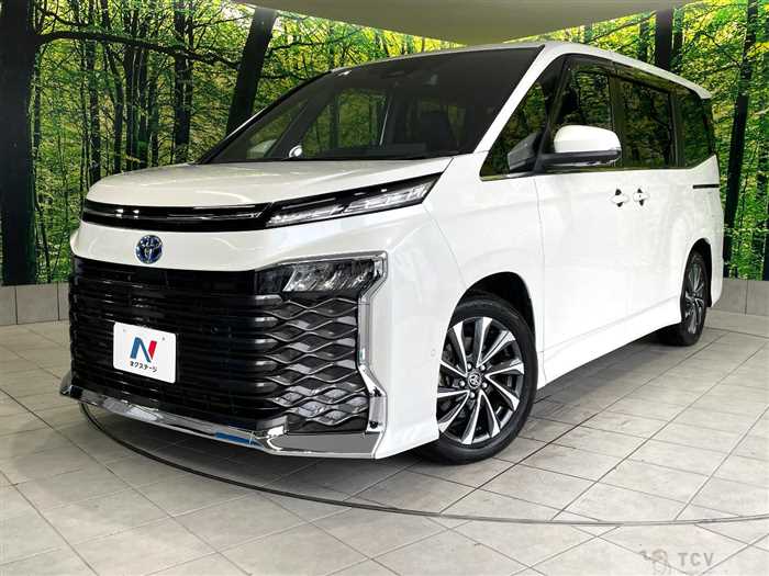 2023 Toyota Voxy