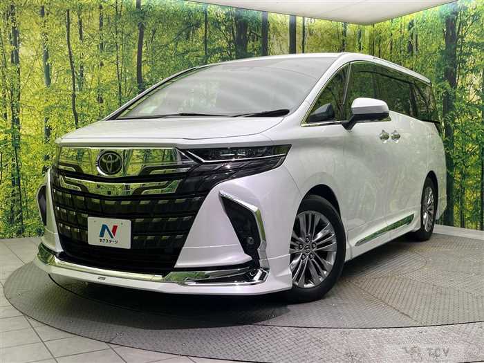 2024 Toyota Alphard Hybrid