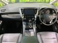 2022 Toyota Alphard