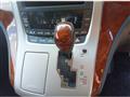 2010 Toyota Vellfire