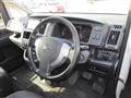 2010 Nissan Serena