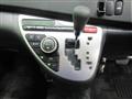 2012 Toyota Isis
