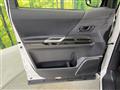 2013 Toyota Alphard