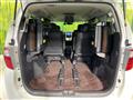 2013 Toyota Alphard