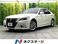 2013 Toyota Crown Hybrid