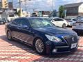 2013 Toyota Crown Hybrid