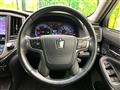 2013 Toyota Crown Hybrid