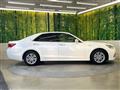 2015 Toyota Crown Hybrid