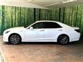 2015 Toyota Crown Hybrid