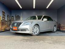2013 Toyota Crown