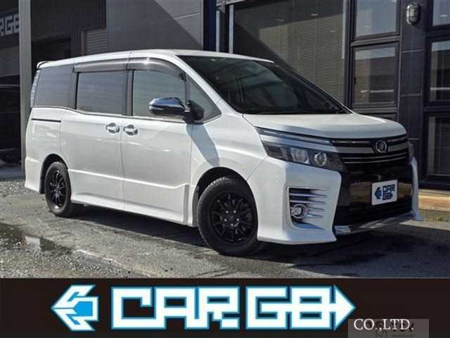 2017 Toyota Voxy