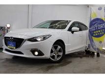 2015 Mazda Axela