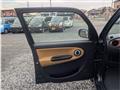 2006 Daihatsu Miragino