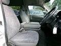 2006 Toyota Hiace Commuter