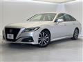 2019 Toyota Crown Hybrid