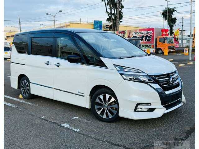 2017 Nissan Serena